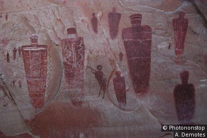 Pueblo Indian rock paintings in Utah