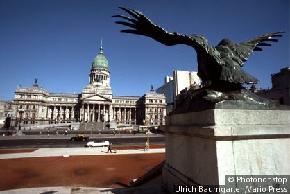 Outdoor shot: congress building in Buenos Aires, Argentina. In the front: the statue of an eagle. (Buenos Aires, Argentina)