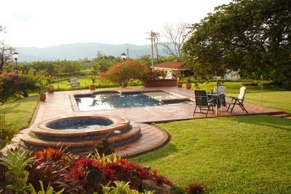 FINCA LA CASCADA