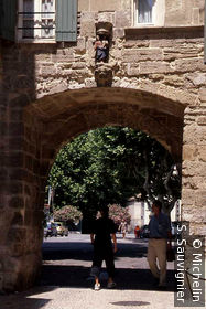 Porte Jarnègues
