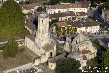 Vestiges de l'abbaye bénédictine (XI-XIII°) de la Sauve-Majeure, Entre-deux-Mers, 33 Gironde, rég. Aquitaine