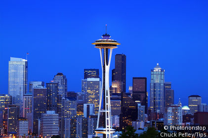 USA, Washington, Seattle, Skyline with Space Needle