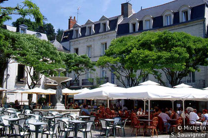 Chinon