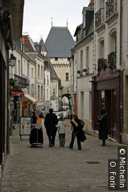 La Grande Rue est une rue commerçante