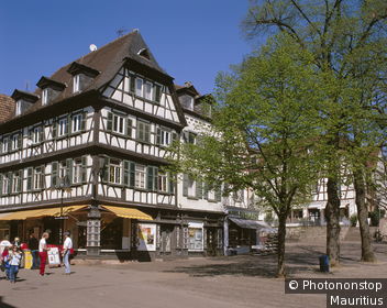 Deutschland, Bergstraße, Bensheim, Marktplatz, Fachwerkhäuser Europa, Hessen, Stadt, Hauser, Baustil, Fachwerk, Tradition, Geschäfte, Passanten, Fußgänger, Sommer