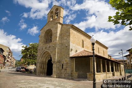 Espagne, Asturies, Villaviciosa, église Santa Maria de la Oliva