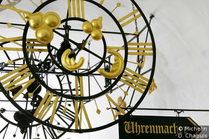 Enseigne d'un horloger