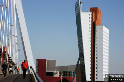 Sur Erasmusbrug