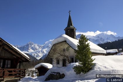 Bergkapelle in einem Weiler, Mont Blanc Massiv