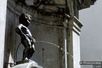 Fontaine statue du Manneken Pis