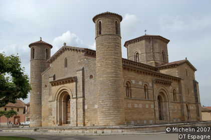 Frómista church