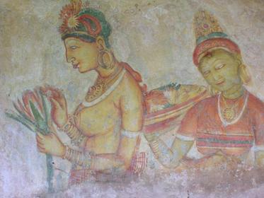 Les Demomiselles, fresques peintures sur la roche, à mi-hauteur