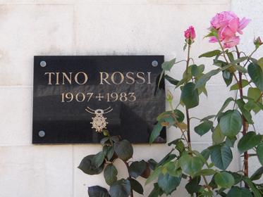 Tombeau de Tino Rossi