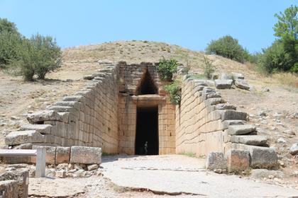 Mycenes, tombeau d'Atree ou d'Agamemnon ? l'entrée