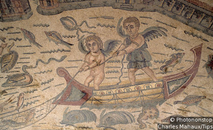 Sala degli Amorini Pescatori