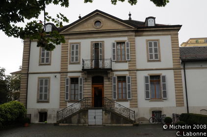 Voltaire Institute and Museum