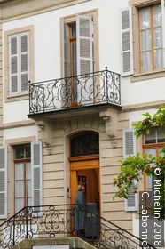 Voltaire Institute and Museum