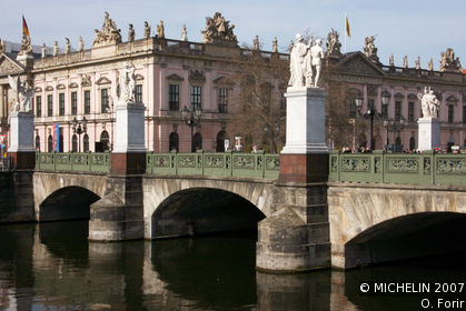 Schlossbrucke