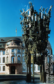 Schillerplatz and Schillerstraße, Mainz