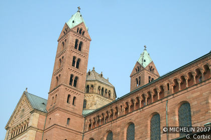 Dom