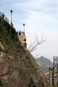 El Adarve