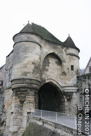Midi rampart and the Ardon gate