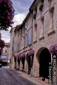 Rue des Halles