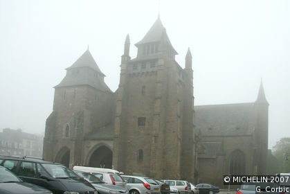 St-Étienne Cathedral