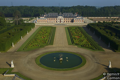 Champ-de-Bataille Manor
