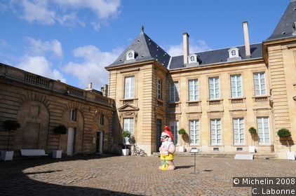 Decorative Arts Museum
