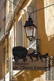 Ancien Courrier Quarter