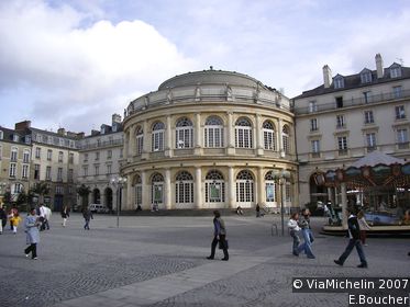 Place de l'Hôtel-de-Ville