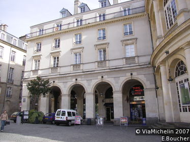 Place de l'Hôtel-de-Ville