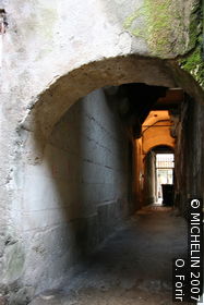 St-Julien Quarter