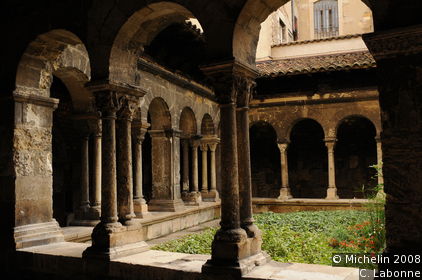 Church and Cloister of St-André-le-Bas