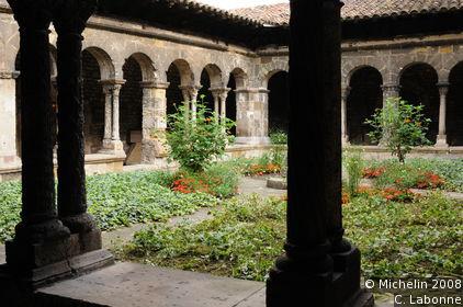 Church and Cloister of St-André-le-Bas