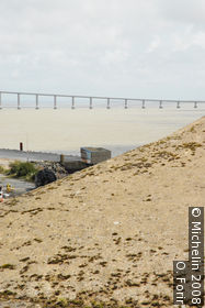 St-Nazaire to Brévin road bridge