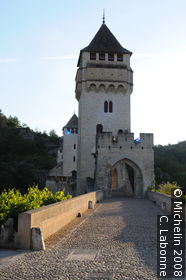 Pont Valentré bridge