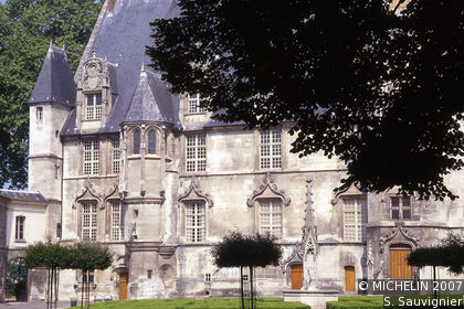 Ancien palais épiscopal