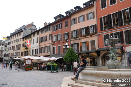 Place St-Léger