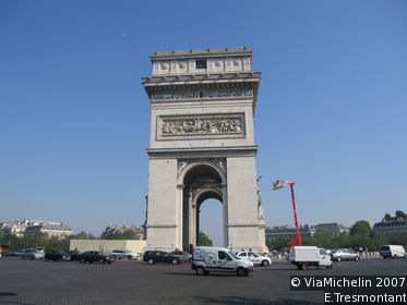 Place Charles-de-Gaulle (Place de l'Étoile)