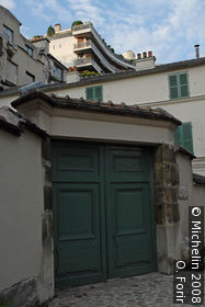 Rue Berton