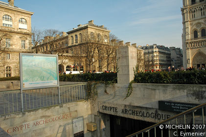 Crypte Archéologique de Notre-Dame