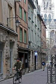 Rue St-Romain