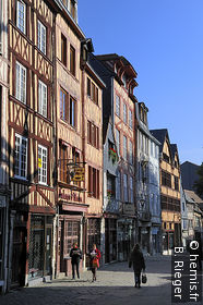 Rue Martainville