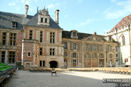 Musée, Trésor et Palais Synodal