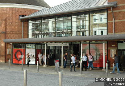 International Shakespeare Globe Centre