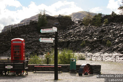 Llechweldd slate Caverns