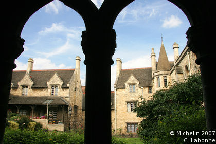 Browne's Hospital