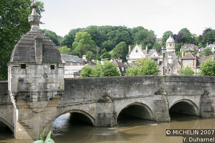Nine-Arched Bridge
